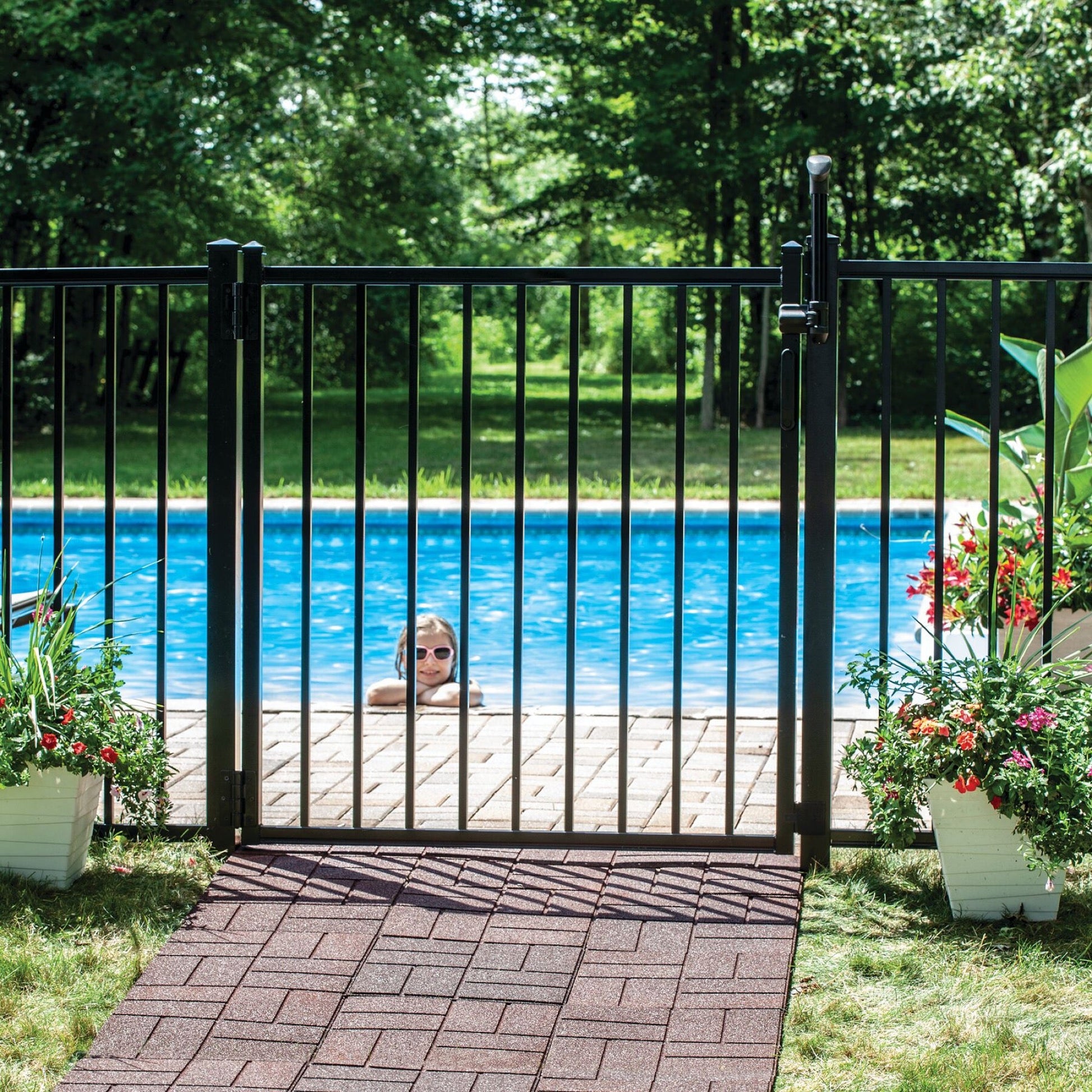 Pool Safety Latch - Locking - Compact-Latches-BOL Hardware-Black-9-FenceCenter