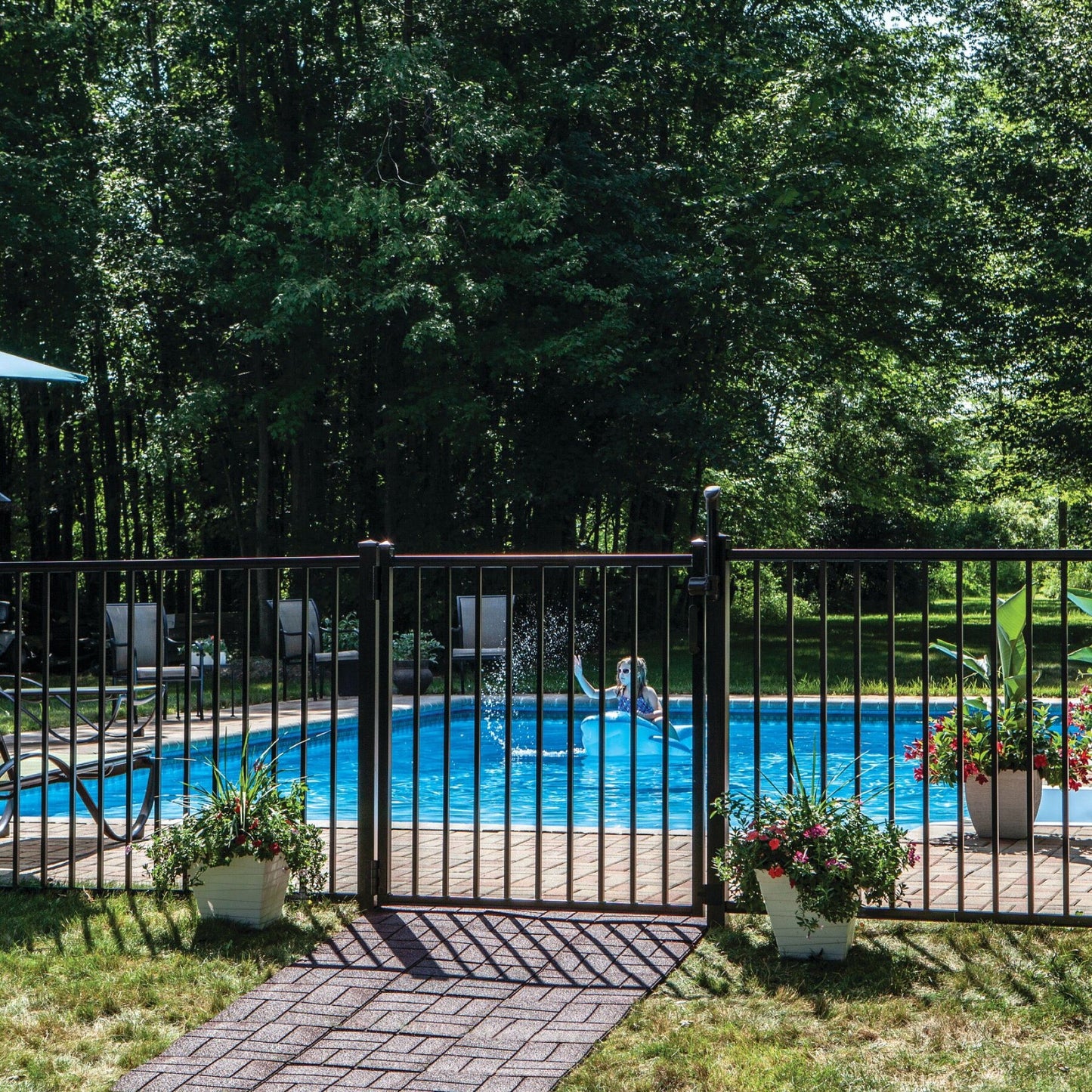 Pool Safety Latch - Locking - Compact-Latches-BOL Hardware-Black-9-FenceCenter